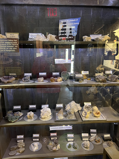 Akron Fossils Science Center 20250727 041525 020