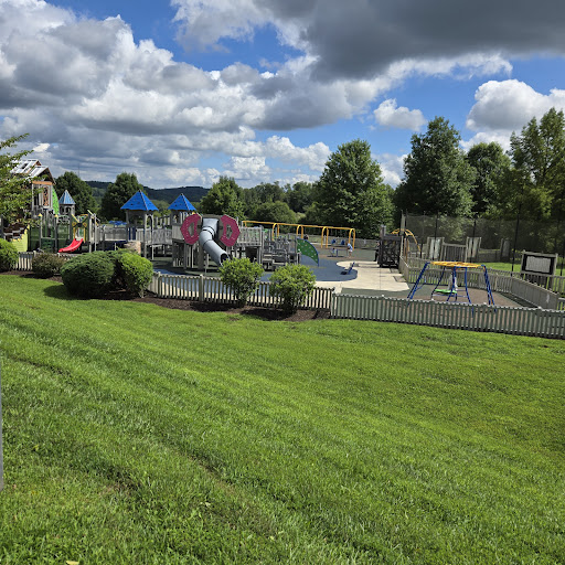 Annie s Playground 20250727 020343 003