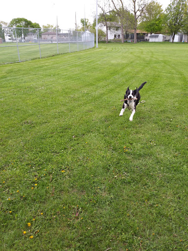 Bahnsen Park 20250727 040805 002