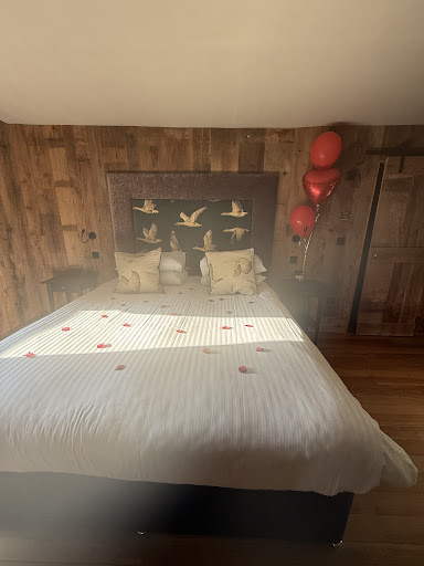 Bainland Lodge Retreats 20250808 165842 005