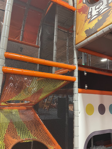 Big Air Trampoline Park 20250726 213233 002