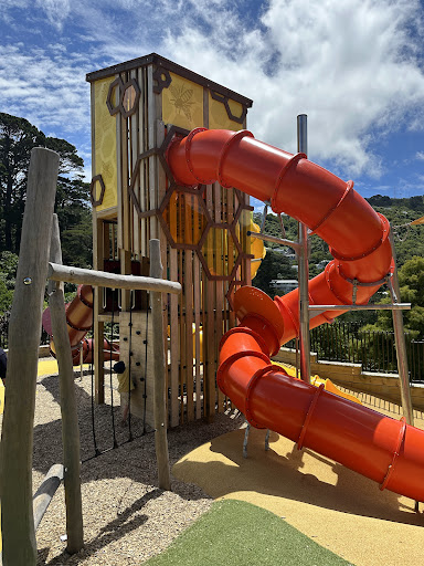 Botanic Garden Playground 20250818 170542 001