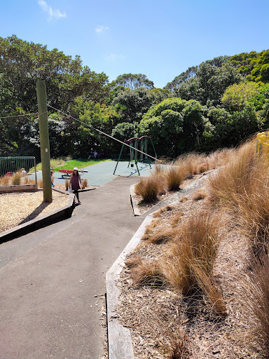 Botanic Garden Playground 20250818 170551 011
