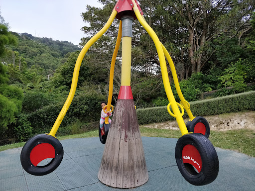 Botanic Garden Playground 20250818 170556 016