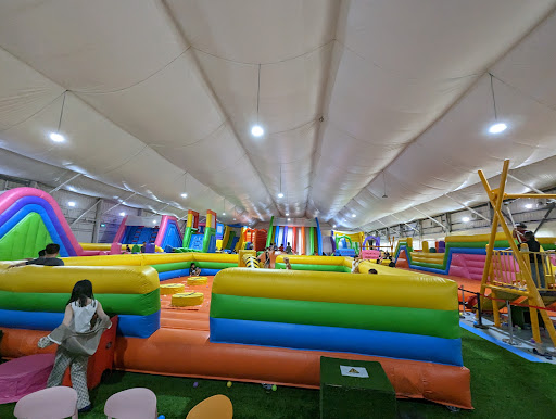 Bouncy Paradise 20250821 224419 006