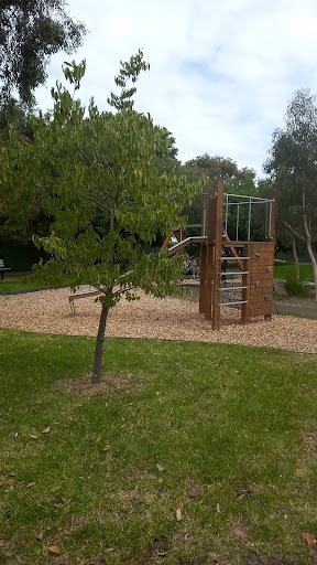 Breakout Creek Reserve Playground 20250824 020130 004