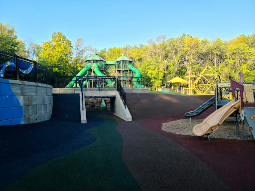 Carson Park Playground 20250727 080503 001