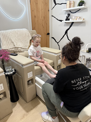 Chasing Cali Collective 20250727 022710 001