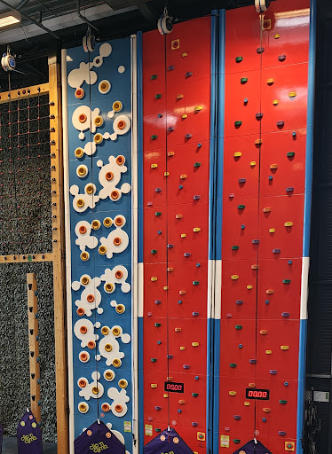 Clip n Climb Ipswich Indoor Rock Climbing Centre 20250808 181206 004