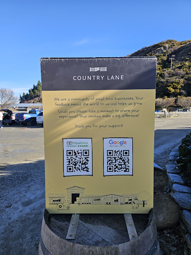 Country Lane Retail Village 20250818 172649 002