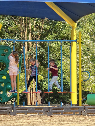 Dan Nicholas Park 20250726 222948 012