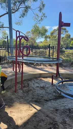 Dandenong Park Playground 20250824 011453 001