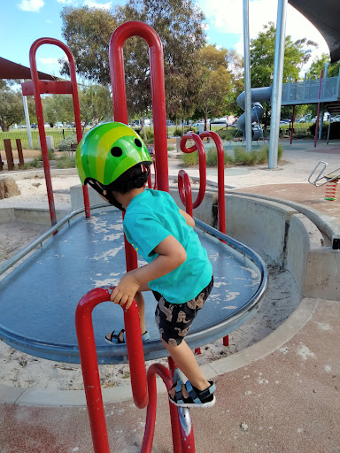 Dandenong Park Playground 20250824 011500 009