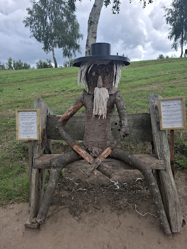 Discovery Land at Priory Farm 20250808 194734 003