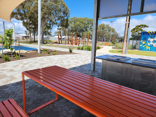 Dover Street Reserve 20250824 014337 003