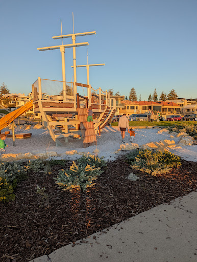 Dutch Inn Playground 20250824 021923 012