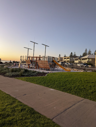 Dutch Inn Playground 20250824 021923 013