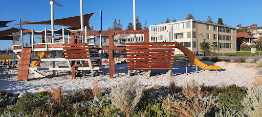 Dutch Inn Playground 20250824 021924 014