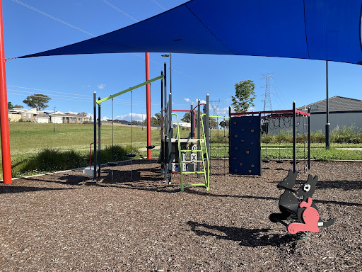 Fullston Way Playground 20250824 010154 007