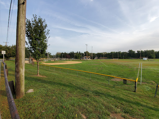 Gardner Field 20250727 042719 007