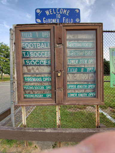 Gardner Field 20250727 042722 011