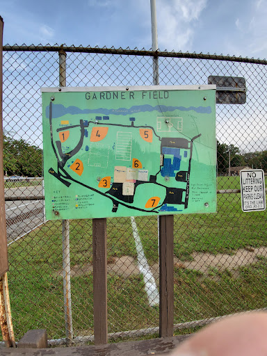 Gardner Field 20250727 042724 013