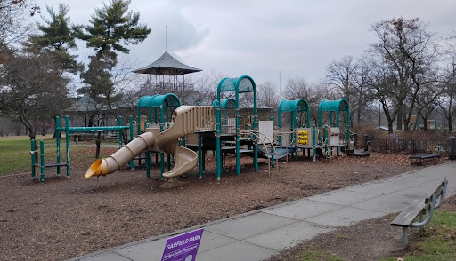 Garfield Park Playground 20250727 022438 001