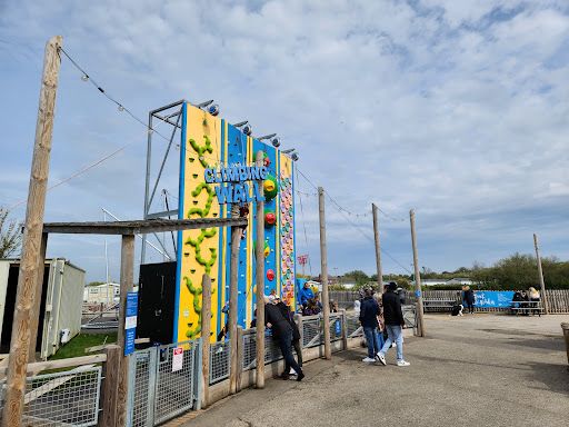 Golden Sands Play Park 20250808 164748 013