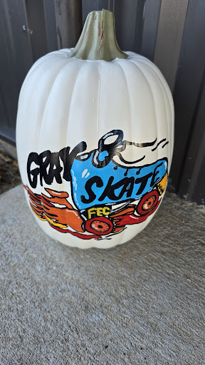 Gray 8 Skate Family Entertainment Center 20250726 195447 001