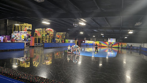 Gray 8 Skate Family Entertainment Center 20250726 195451 005