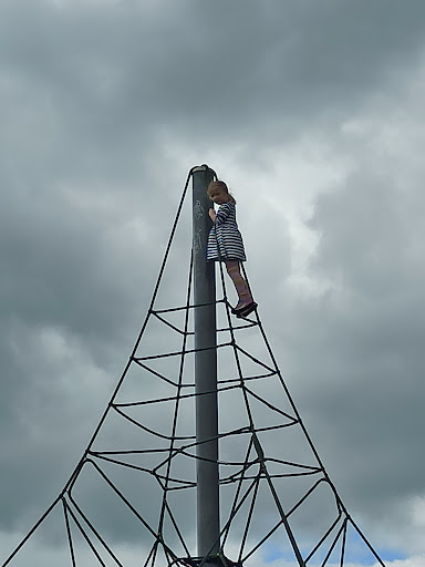 Great Denham Playground and Park 20250808 180803 018