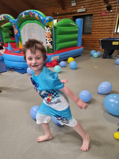 Grovehill and Woodhall Farm Adventure Playground 20250808 184905 010