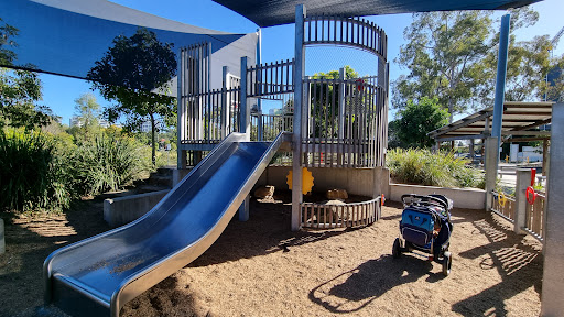 Hanlon Park Playground 20250824 023002 002