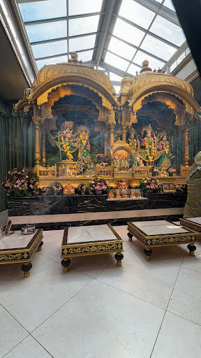 Hare Krishna Temple Watford   ISKCON Bhaktivedanta Manor 20250808 184546 005