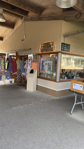 Hare Krishna Temple Watford   ISKCON Bhaktivedanta Manor 20250808 184553 014