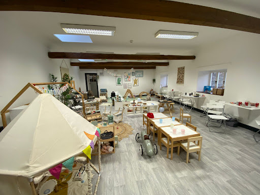 Hello Friends 20250808 172742 010