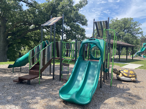 Hollyhock Park Playground 20250727 044926 007