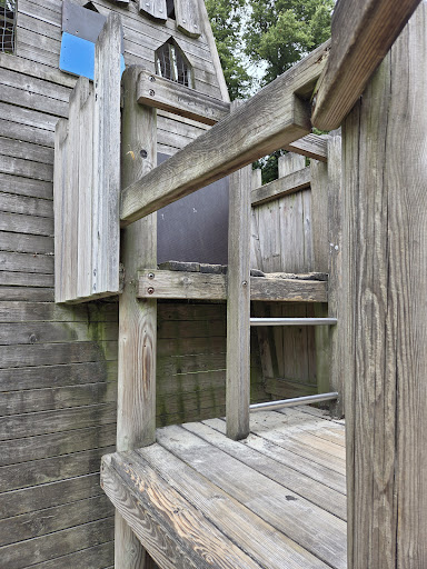 Houndwell Park Playground 20250808 200620 004