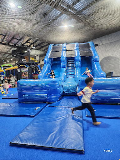 Inflatable Kingdom at Cairns Indoor Sports 20250823 234620 001