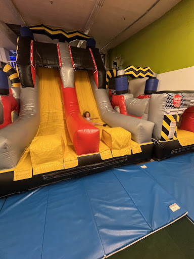 Inflatable World USA 20250726 220645 005