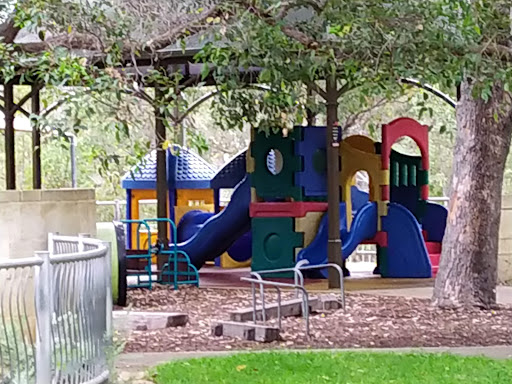 Ivey Watson Playground 20250824 021347 007