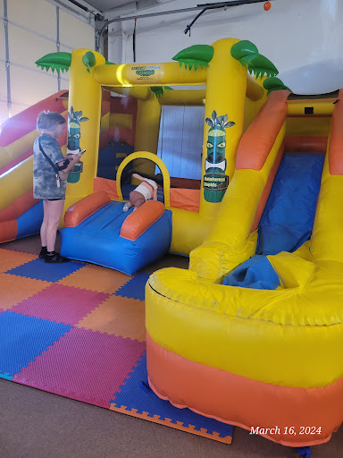 Jump Around Bounce House 20250726 215722 007