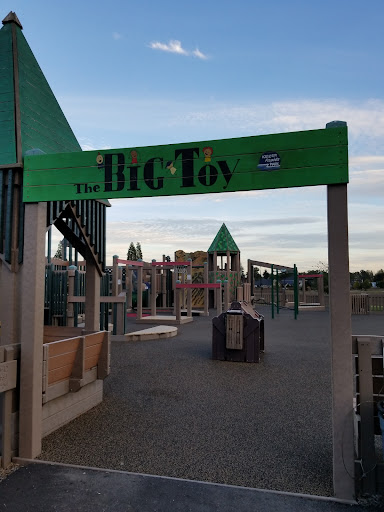 Keizer Rapids Big Toy Playground 20250727 081104 010