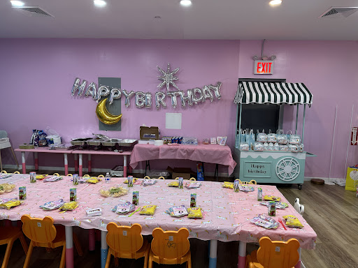 KidsZone Indoor Playground 20250727 103356 016