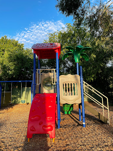 Kingsley Avenue Playground 20250824 014229 001