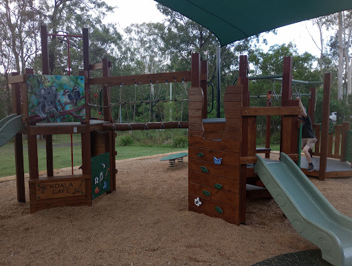 Lambertia Close Park playground 20250824 022345 010