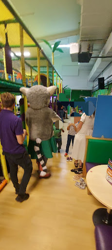 Lemur Landings 20250808 201646 002