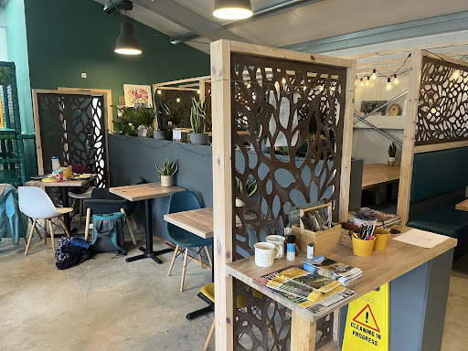 Longcombe Cross Garden Centre 20250808 203233 001