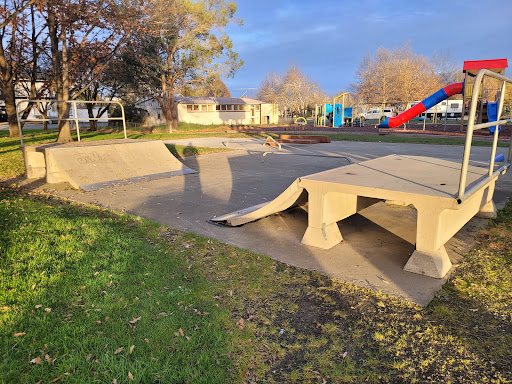 Lumsden Playground 20250818 172954 006