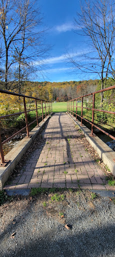 Meadow Breeze Kids Playground 20250727 042545 011